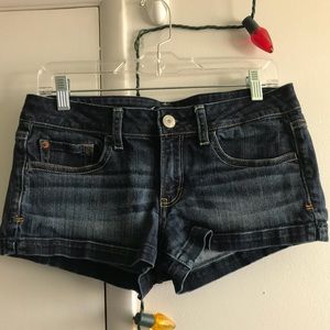 american eagle shorts size 8